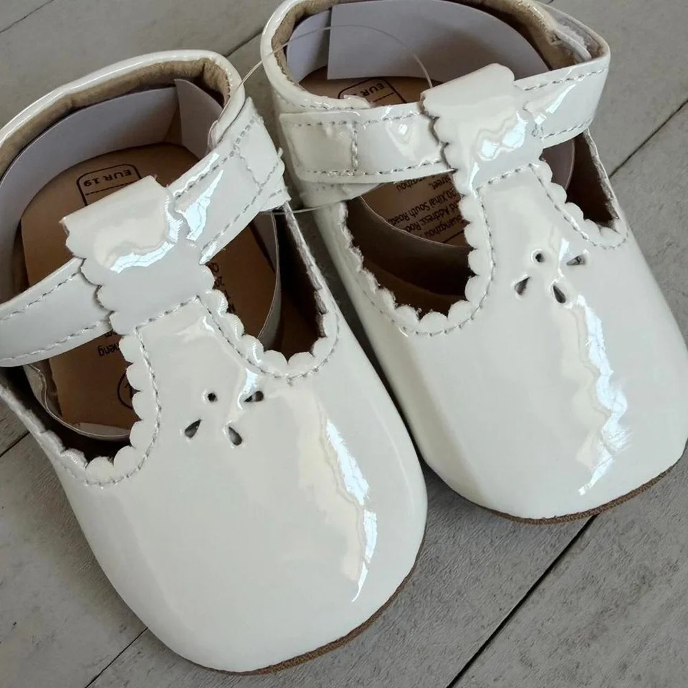 Kimbera White Patent Baby Mary Jane Shoes